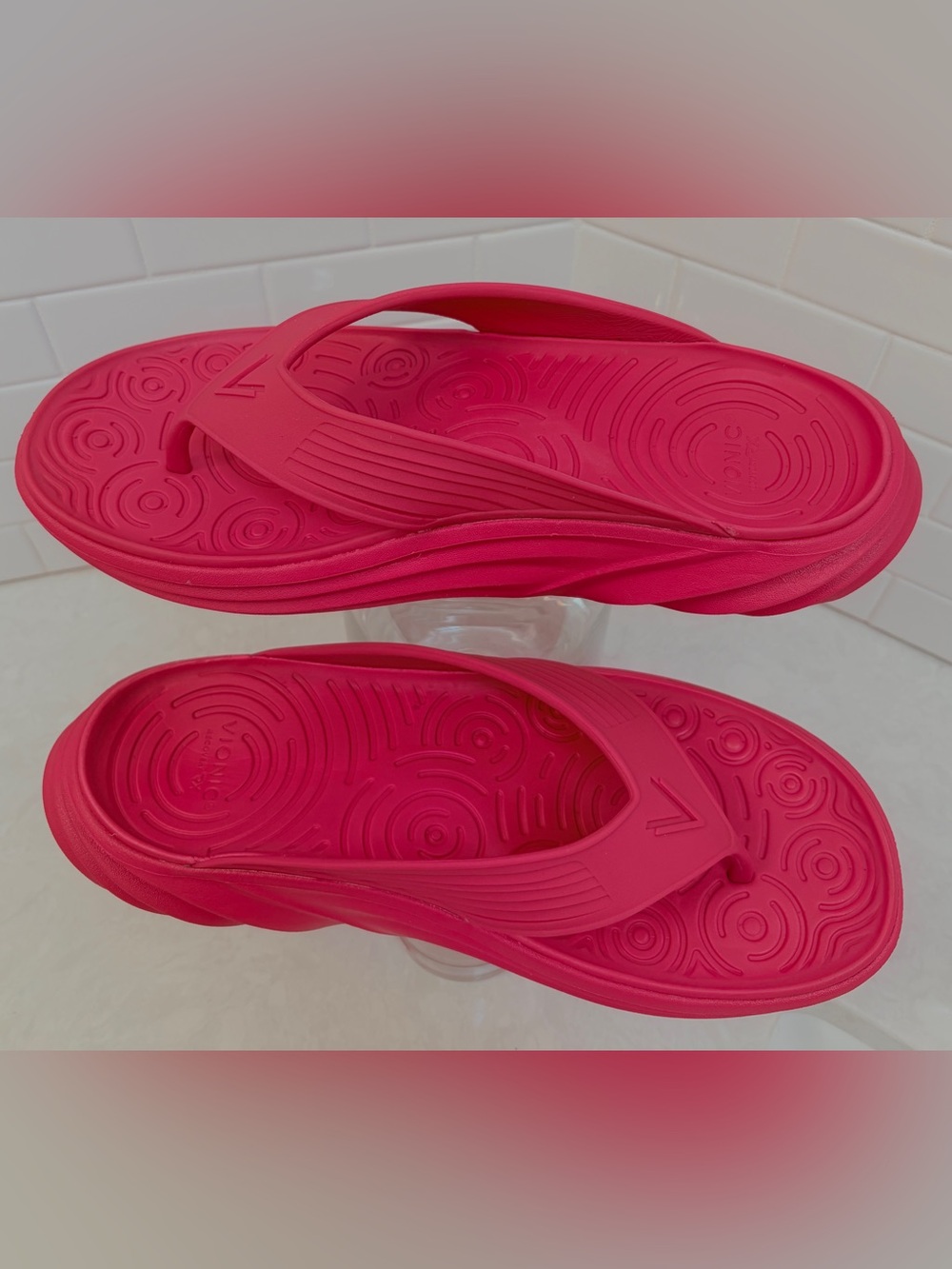 Vionic Tide RX Recovery Flip Flop Sandals Vibrant Pink Women’s Size 11 EUC - Picture 3 of 13